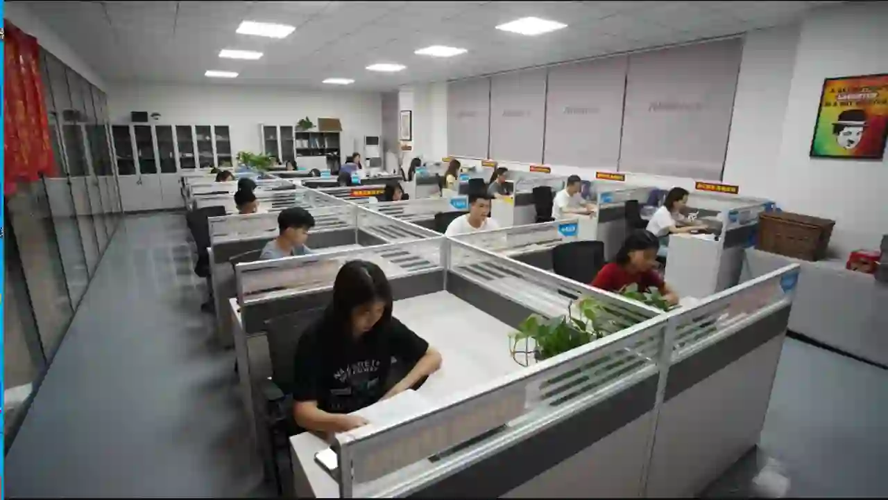 Sales & customer service open-plan office